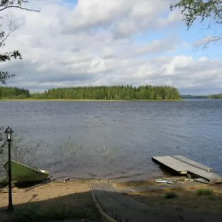 Сasa de vacaciones Holiday Puulanhovi *